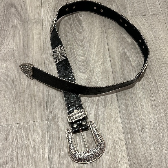 Crystal Embellished Western Leather Cowgirl Belt - Picture 1 of 3